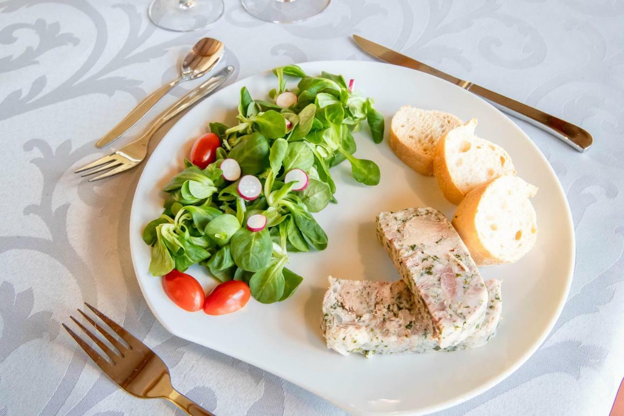 B&B L'Oree Du Bois Bourgogne - Adults Only Saint-Nicolas-lès-Cîteaux Екстериор снимка